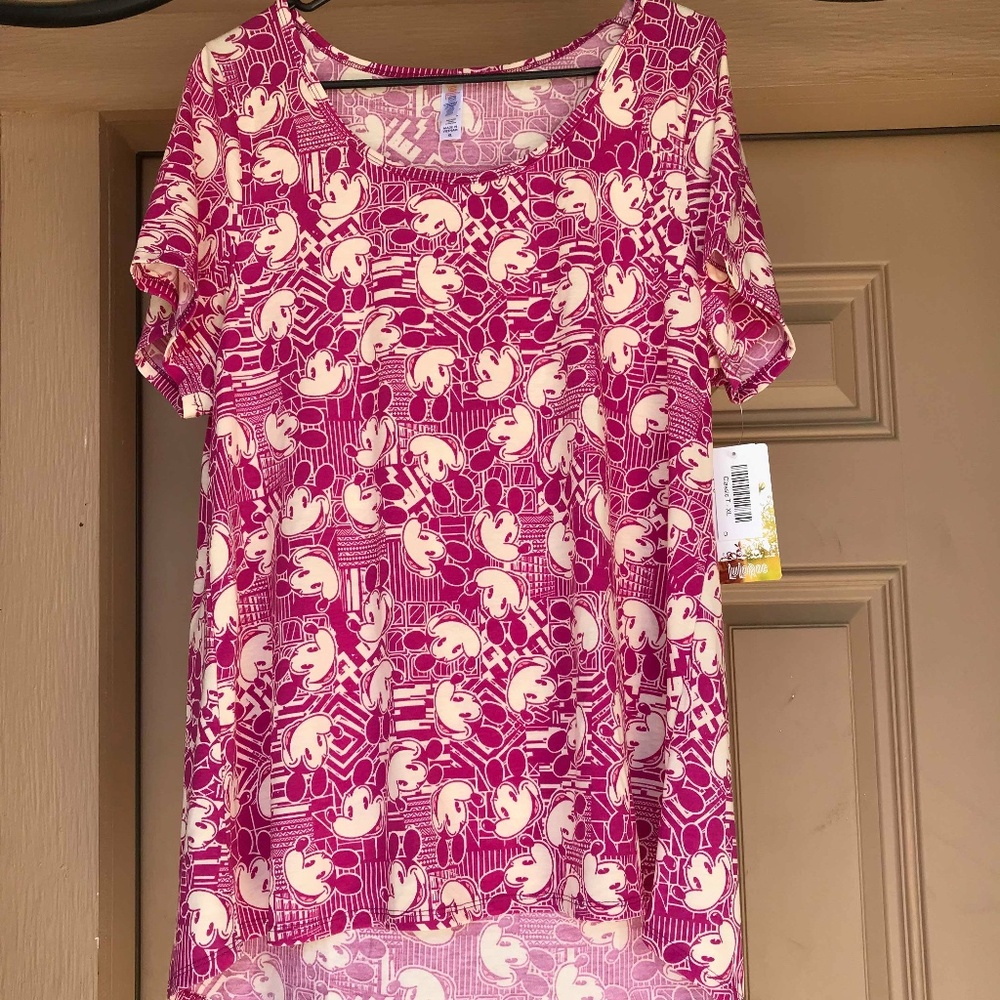SOLD. FUNDRAISER ITEM: NWT XL LULAROE MICKEY MOUSE